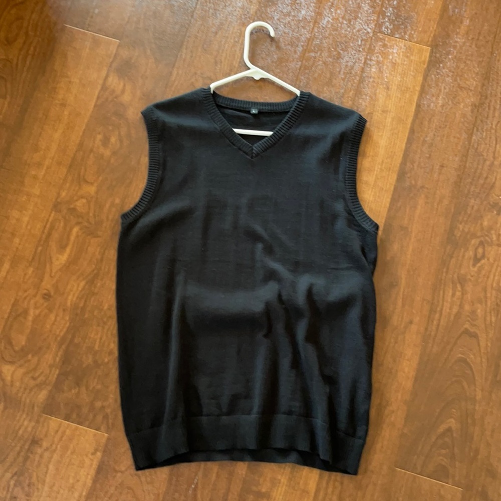 Men’s sweater vest